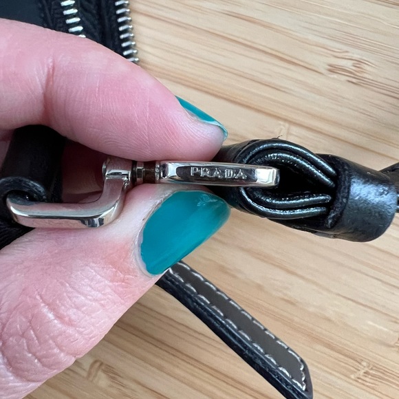 Prada nylon shoulder bag - Picture 6 of 12